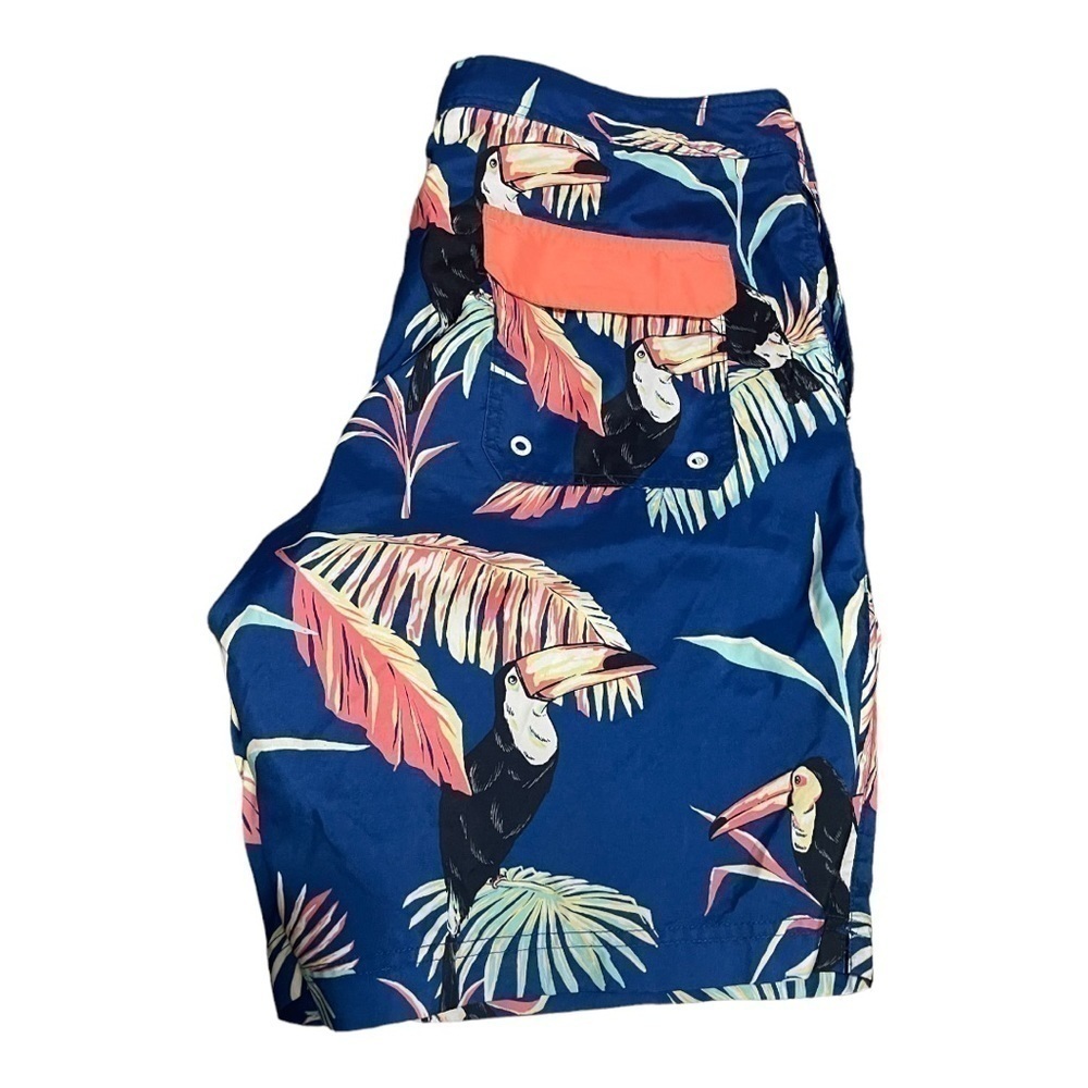 AMERICAN EAGLE TOUCAN BIRD AND PALM LEAVES MENS LARGE SWIM TRUNKS